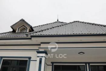 Lợp Nhà Nên Dùng Tôn Hay Ngói? Ưu Và Nhược Điểm Của Từng Loại
