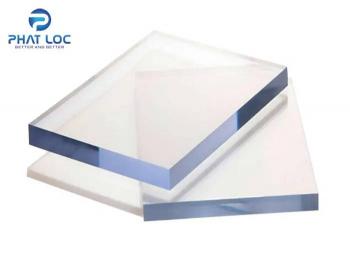 Tấm Poly Đặc Ruột: Đặc Tính Vượt Trội Và Tính Ứng Dụng Cao Trên Mọi Công Trình