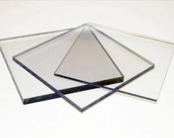So Sánh Tấm Nhựa Trong Suốt Cứng Polycarbonate, PVC, Acrylic: Loại Nào Tốt Nhất?