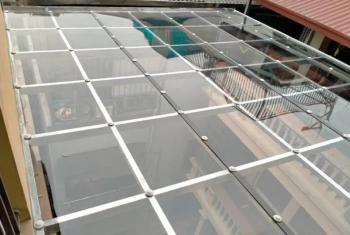 Các Loại Mái Che Bằng Tấm Nhựa Polycarbonate Cho Công Trình Dân Dụng, Thương Mại
