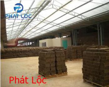 Sản xuất tấm lợp lấy sáng theo yêu cầu
