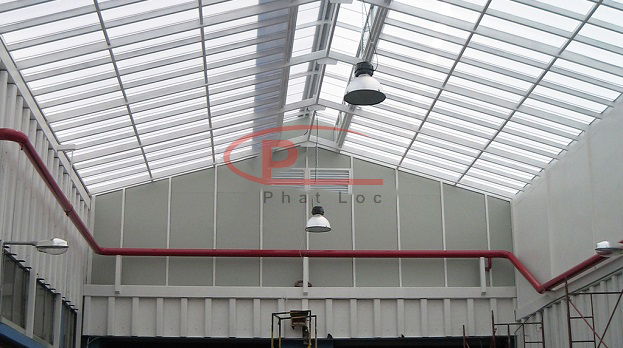 Tấm lấy sáng UPVC được sản xuất bằng công nghệ mới nhất Tấm lấy sáng UPVC được sản xuất bằng công nghệ mới nhất