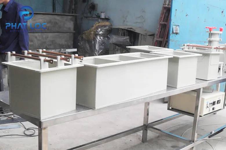 Bảo trì & vận hành Nhựa PVC làm bồn chứa hóa chất