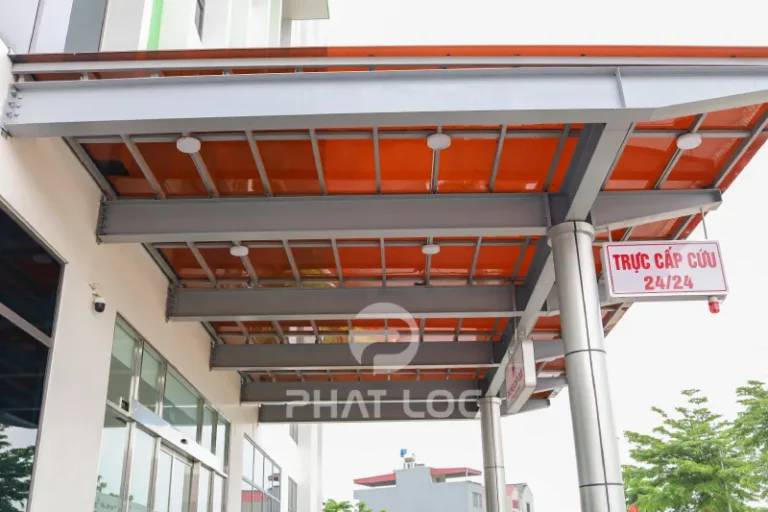Đặc ruột – Bền, chịu lực tốt, mái xưởng