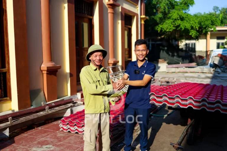 Giá Ngói Nhựa Giữa Năm 2026: Vì Sao Nhiều Doanh Nghiệp Chọn Mua?