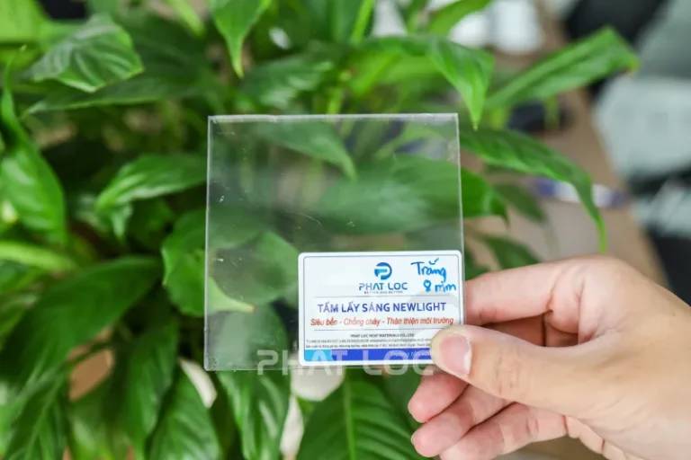 Loại Tấm Nhựa Trong Suốt Giá Rẻ Nào Đáng Chọn?
