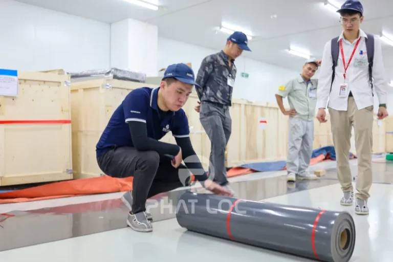 Nên mua Tấm trải sàn PVC ở đâu uy tín tại TP.HCM?