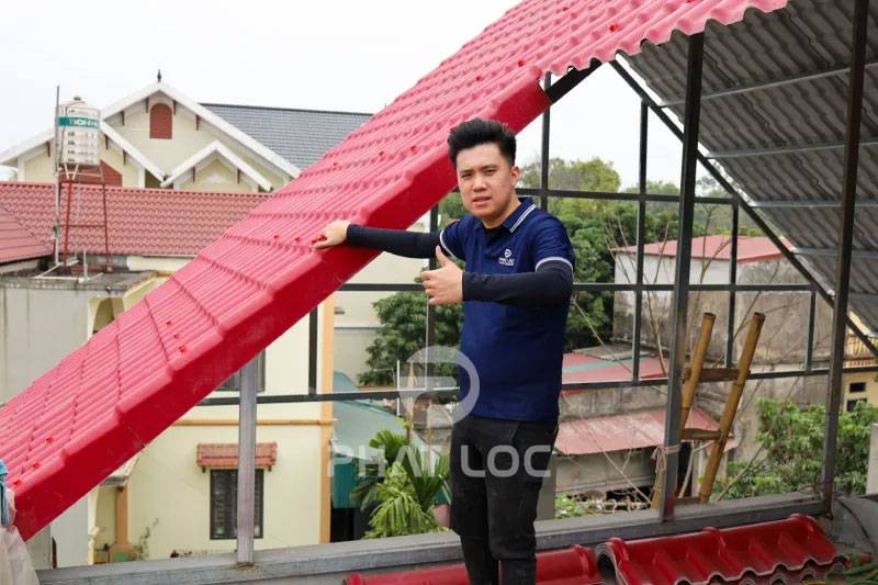 Ngói Nhựa Lợp Nhà PVC/ASA màu đỏ