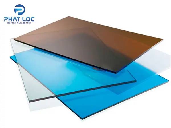 Mái nhựa che sân Polycarbonate