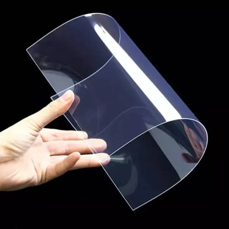 Nhựa trong suốt PET: Từ Đồ Uống Đến Nguyên Liệu Xây Dựng