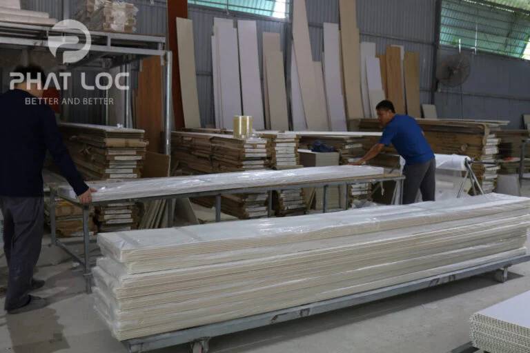 Những Hiểu Lầm Phổ Biến Về Màng Film PVC Là Gì?