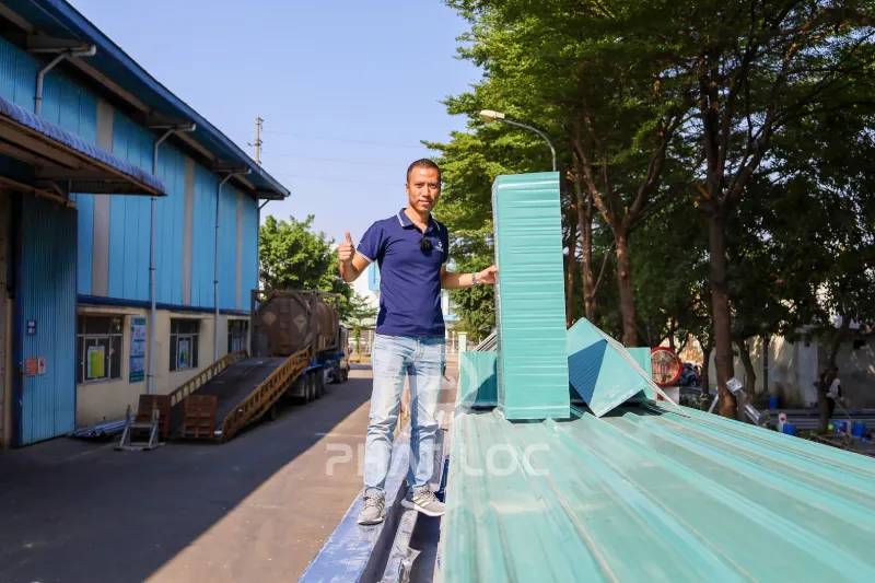 Những lưu ý quan trọng khi mua tôn nhựa giá rẻ