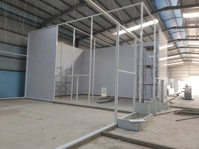 Ốp khu công nghiệp, nhà xưởng – Chống hóa chất, dễ lau dọn