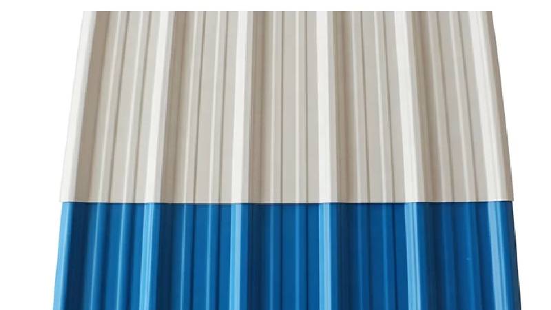 PVC: Giá rẻ, dễ thi công, nhưng dễ giòn nếu kém chất lượng