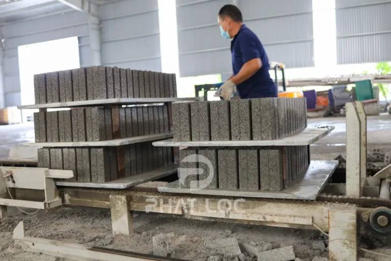 Quy Trình Sản Xuất Gạch Không Nung Gồm Những Công Đoạn Nào?