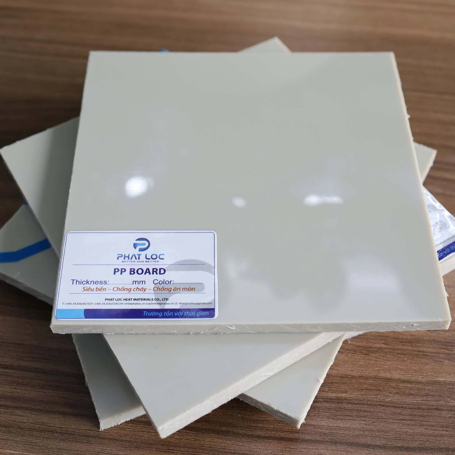 So sánh tấm PP 1mm với các độ dày khác
