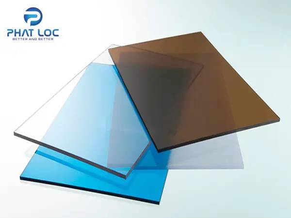 Tấm Polycarbonate đặc ruột: Đặc tính và ứng dụng