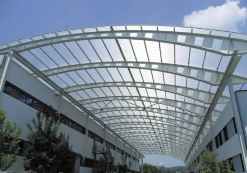 Ưu điểm của Tôn lợp lấy sáng cho Công trình công nghiệp
