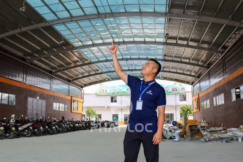 Vì sao nên chọn Tấm Lấy Sáng Nhà Xưởng polycarbonate?